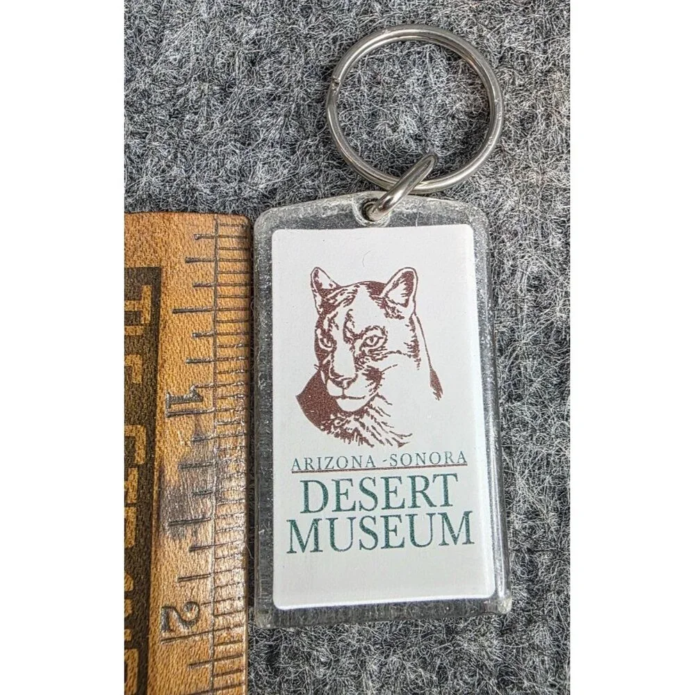 Arizona-Sonora Desert Museum Souvenir Keychain With Mountain Lion Design